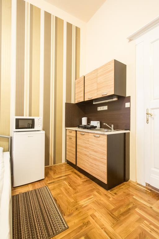Riverside City Budapest Exterior foto